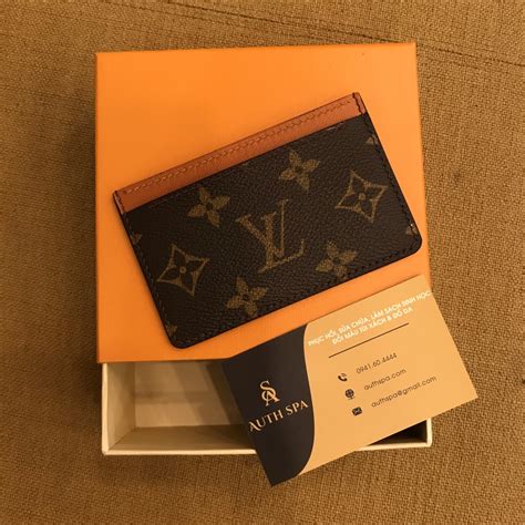 lv tyler card holder